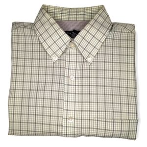 Van Heusen Green, White, & Black Button Down Short Sleeve Shirt Size 15-15 1/2